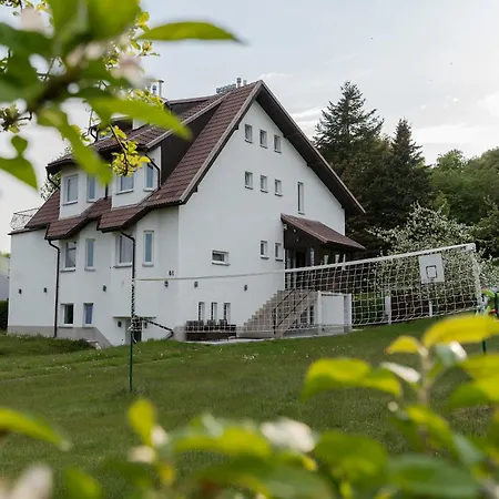 Villa Swarzewo 아파트